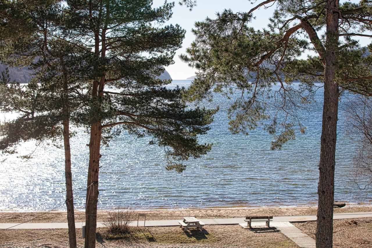 Rosfjord Strandhotel Lyngdal Buitenkant foto